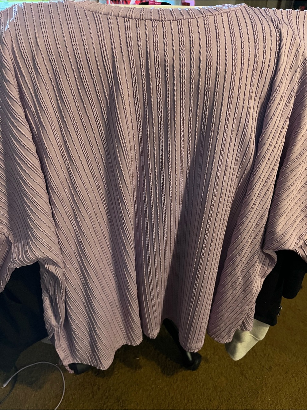 Lightweight Ribbed Round neck top in Lavender. Size 1x.